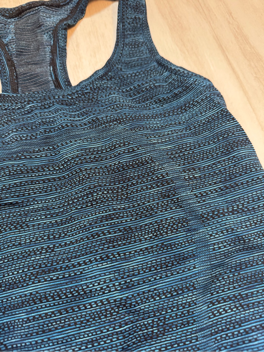 lululemon athletica Teal and Black Racerback Swim Top - Picture 3 of 5